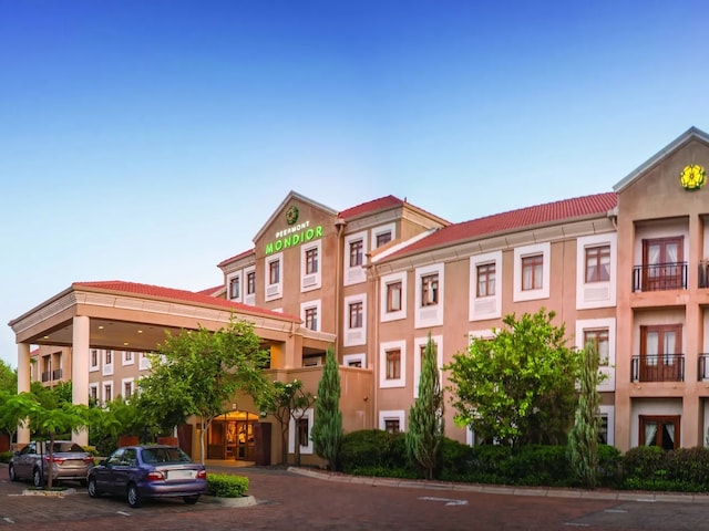 Hotel Peermont Mondior