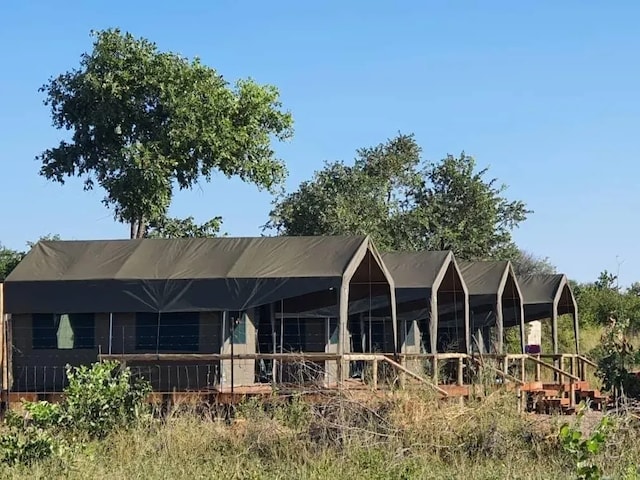 Riverscape Inn