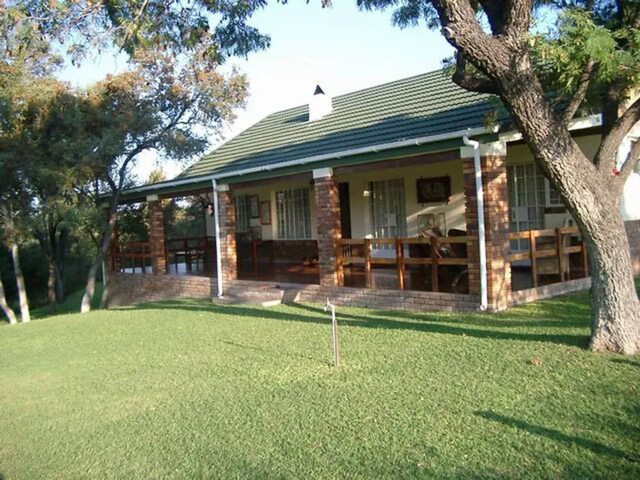 Woodlands Stop Over And Lodge