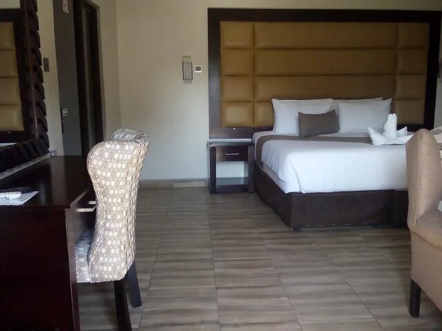 Makgovango Luxury Inn