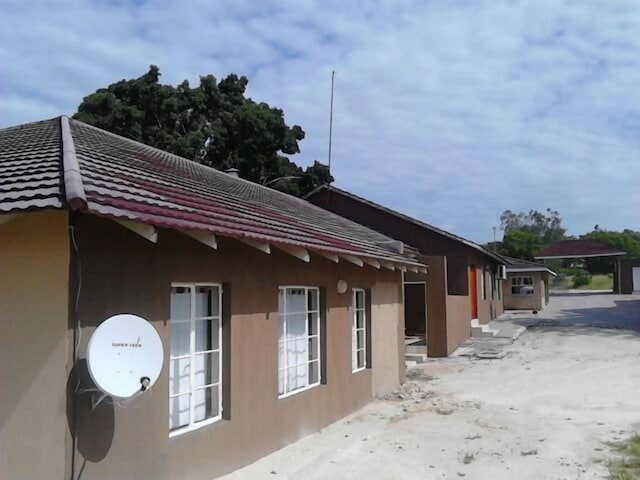 Hotel Chobe Savanna Lodge